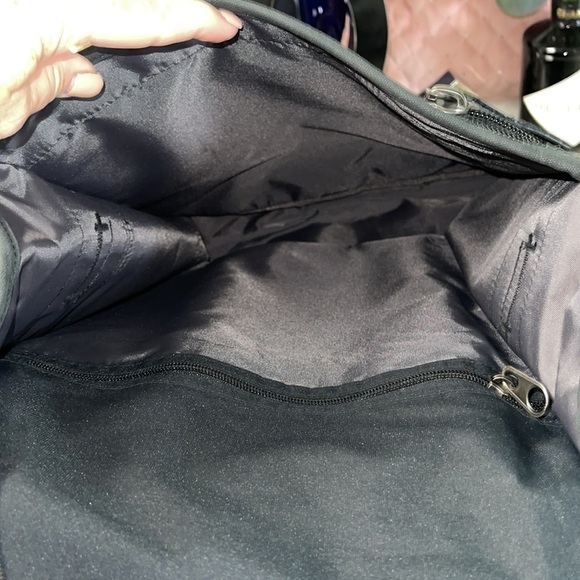 AUTHENTIC NIKE MESSENGER BAG COMPUTER BAG OVERNIGHT BAG - Picture 6 of 6